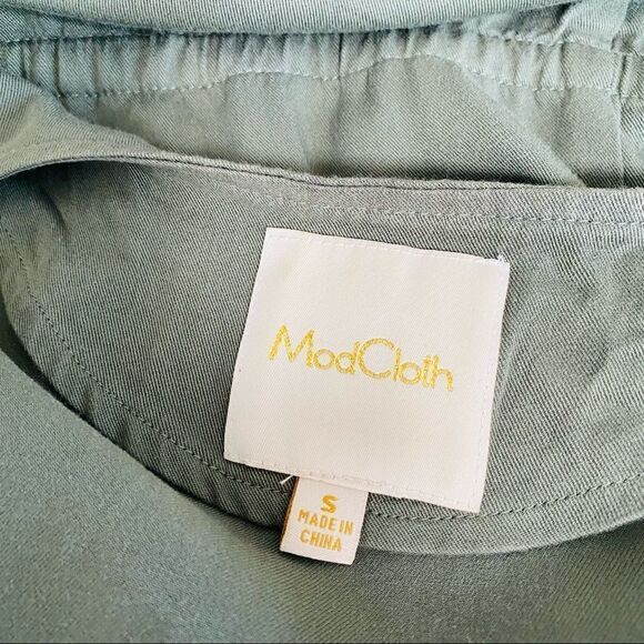 ModCloth Olive Haute Utility Cargo Drape Vest small - Picture 10 of 10